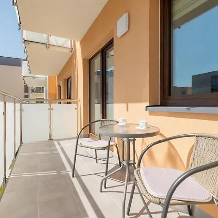 Sloneczny Z Parkingiem W Cenie !!!